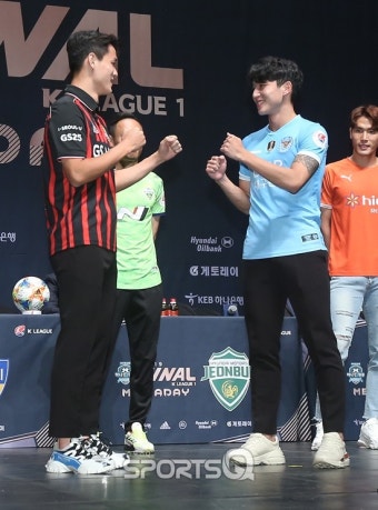 [포토Q] FC서울 주세종-대구 정승원 '좋은 시합하도록 하겠습니다'
