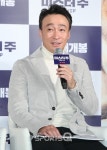 [포토Q] 이성민 영화 미스터 주를 통해 동물과 교감했어요