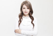 외계인과 소통? 스타강사 이지영, 천효재단 포교 논란