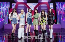 [포토Q] 스테이씨 신곡 RUN2U로 컴백