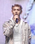 [포토Q] 카드 비엠 스웩 넘치는 퍼포먼스