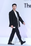 [포토Q] 이상운 분위기 넘치는 등장