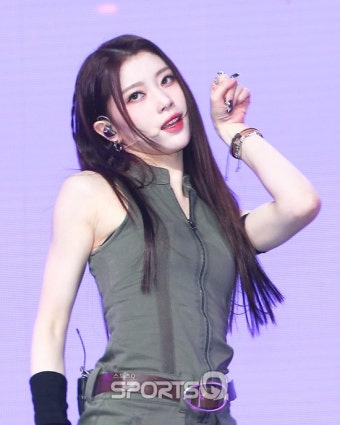 [포토Q] 케플러 샤오팅 '요염하게'