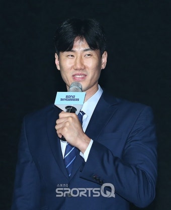 [포토Q] 김민욱 '소노 스카이거너스의 듬직한 센터'