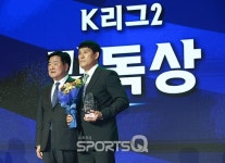 [포토Q] 김포FC 고정운 감독 K리그2 감독상 영예