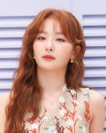 [포토Q] 슬기 눈빛 속에 풍덩