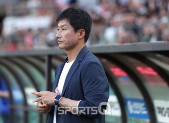 [포토Q] 경고 조치로 징계 면한 광주FC 이정효 감독