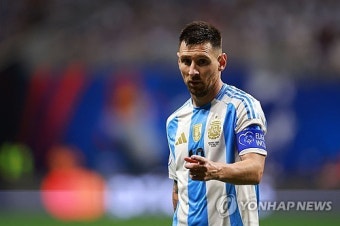 호날두 메시, 여전히 유로·코파 휩쓰는 레전드