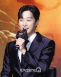 [포토Q] 진영 미소가 번져