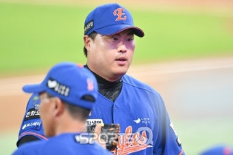 [스냅샷Q] 한화 류현진, 폭염 속 호투