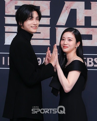 [포토Q] 박형식-홍화연 '보물섬 안의 로맨스'