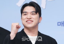 [포토Q] 사계의 봄 주인공들, 김성용 감독과 함께