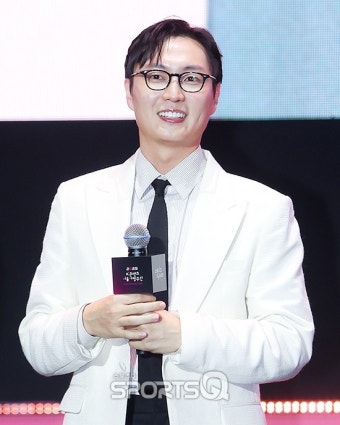 [포토Q] 노재원 '근사한 미소'