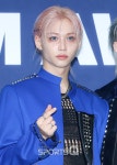 [포토Q] 필릭스 '매력 하트'