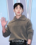 [포토Q] 그레이 반가워요, W