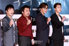 [S포토+] 손현주 마동석 최다니엘 박서준, 악의 연대기 파이팅! (악의 연대기 VIP시사회)