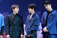 [S포토+] 엑소(EXO) 시우민 백현, 옆에 신스틸러 세훈