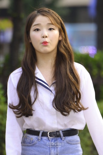 [S포토+] 오마이걸 승희, '뽀~' (뮤직뱅크 출근길)