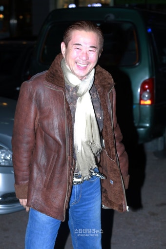 [S포토+] 송민형, '영애 아빠는 패션 피플' (막돼먹은 영애씨 종방연)