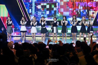 [S포토+] 트와이스, 쇼챔피언 1위 수상 (쇼챔피언)