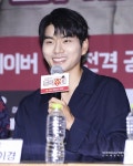 [S포토] 이이경, 무쌍의 매력에 빠져보시죠 (홍익슈퍼 제작발표회)
