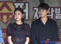 [S움짤] 걸스데이 소진-이이경, 홍익슈퍼 주인공들 (홍익슈퍼 제작발표회)