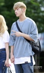 [S포토] 카드(KARD) 비엠(BM), 브이~ (뮤직뱅크 출근길)