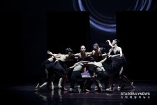 [S포토] 뜨거운 환호 이끄는 열정적 무대 (수원발레축제)