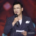 [S포토] MC 딩동, 오늘도 진행은 MC 딩동 (쇼케이스)