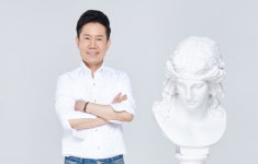 노무족, 아저씨이기를 거부한 중년남성들의 풀페이스필러