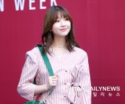 웅패션 | [S포토] 김진경, '웅?' (서울패션위크)
