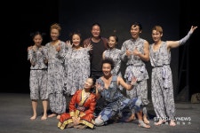 잔잔한 감동 가슴 진하게 울리는 아카펠라 뮤지컬 (거울공주 평강이야기)