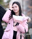 [S포토] 소나무 나현, 나현이는 사랑입니다 LOVE 럽! (뮤직뱅크 출근길)