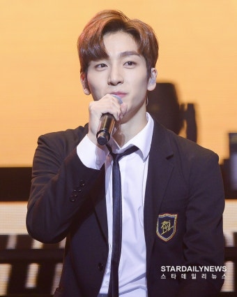 [S포토] 더 보이즈 상연, '조곤 조곤' (THE BOYZ 데뷔 쇼케이스)