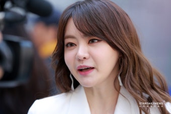 [S포토] 서유리, '머공도 안보이는 꿀피부' (헤라서울패션위크)