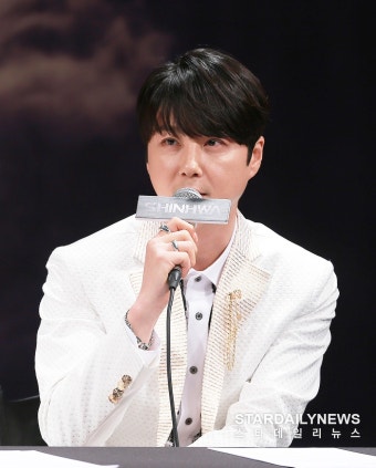 신화 신혜성, 
