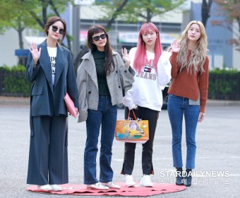 [S포토] EXID, '패션리더 익순이들' (뮤직뱅크 출근길)