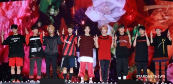 [S포토] 스트레이키즈, '스웨그~' (2018 코리아 뮤직 페스티벌)