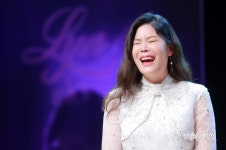 [S포토] 린, '빵!' (음악감상회)