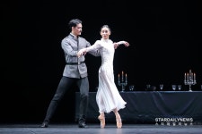 [S포토] 국립발레단, 젊은 장교와 춤을 추는 마타하리~ (마타하리)