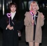 [S포토] 그레이시 예소-신영, 귀여운 예소 신영이 (뮤직뱅크 출근길)