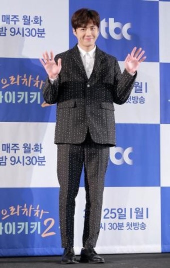 [S포토] 김선호, '빵끗' (으라차차 와이키키2)