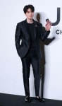 [S포토] 이동욱, 안녕? 난 이대표라고 해 (샤넬)
