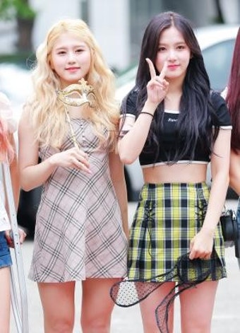 [S포토] 네이처 하루-채빈, '귀염둥이들' (뮤직뱅크 출근길)
