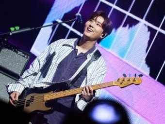 [S포토] DAY6(데이식스) 영케이, '무대를 즐겨요' (쇼케이스)