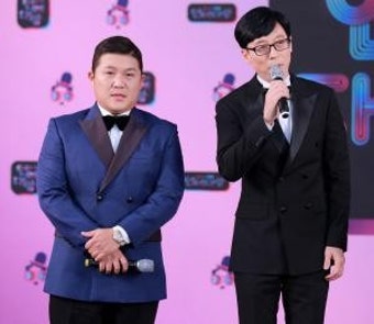 [S포토] 조세호-유재석, '저도 멘트 좀..' (KBS 연예대상)