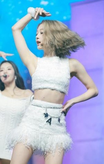 [S포토] 프로미스나인 이서연, '휘리릭'