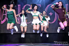 [S포토] 앨리스, 다함께 점핑~ (쇼케이스)