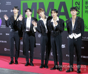 [S포토] 몬스타엑스, 몬베베들의 기다림에 호응 (MMA 2022)