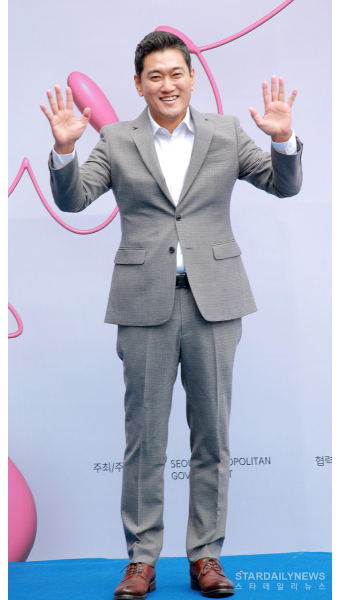 [S포토] 오신환, '패션위크 참석한 서울 정무부시장' (2023 F/W 서울패션위크)